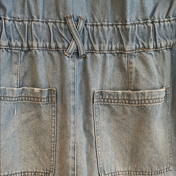 Universal Thread Light Blue Jean Jacket - Picture 8 of 8